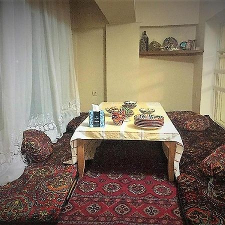 Spacious And Cozy Tashkent Exterior photo