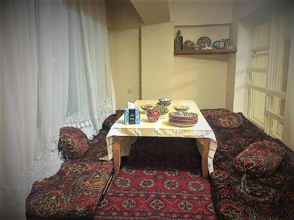 Spacious And Cozy Tashkent Exterior photo